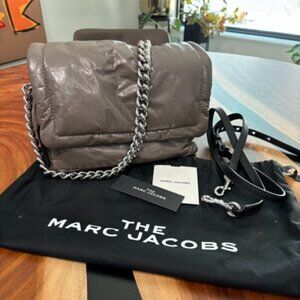 The Marc Jacobs Pillow Bag - Loam Soil